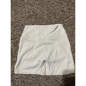 PCHEE BUM Scrunch Pocket Shorts L